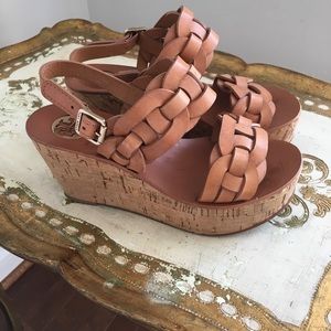 Tory Burch wedge sandal Size 5